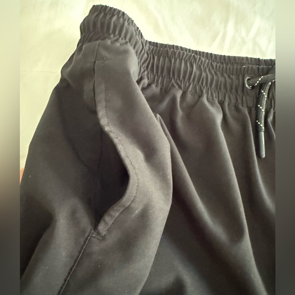 Forever 21 Black Athletic Shorts Quick-Drying Comfort - Picture 6 of 8